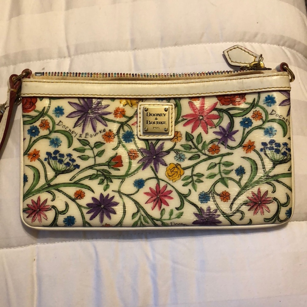 Dooney and Bourke Flower clutch / wristlet